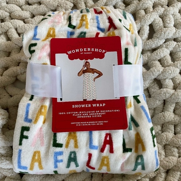 WONDERSHOP AT TARGET FA LA LA SHOWER WRAP NEW - Picture 4 of 5